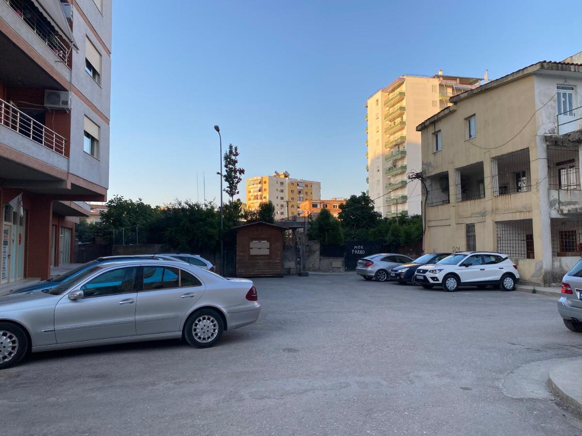 Downtown Apartment Фієр Екстер'єр фото